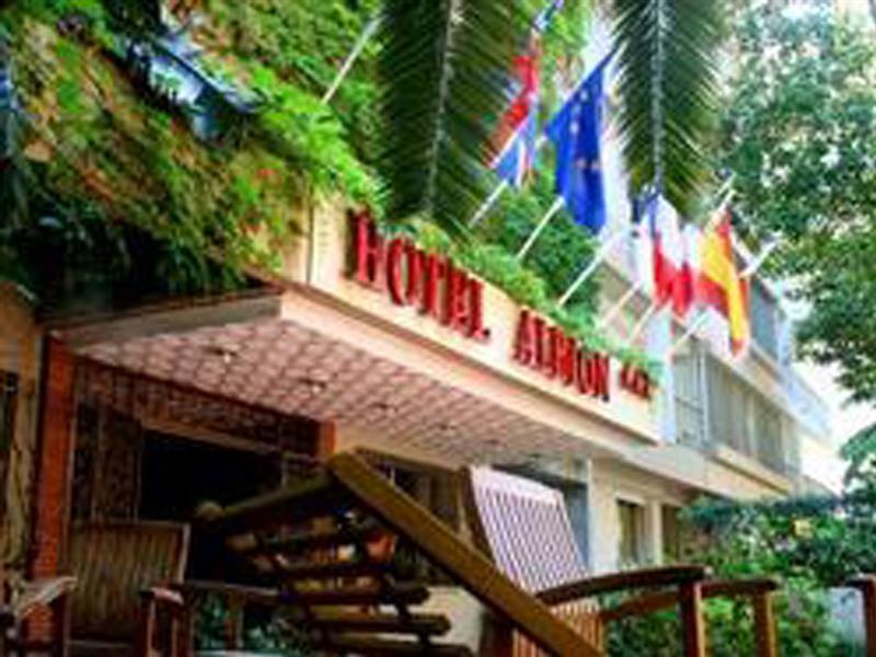 Hotel Albion アジャクシオ エクステリア 写真